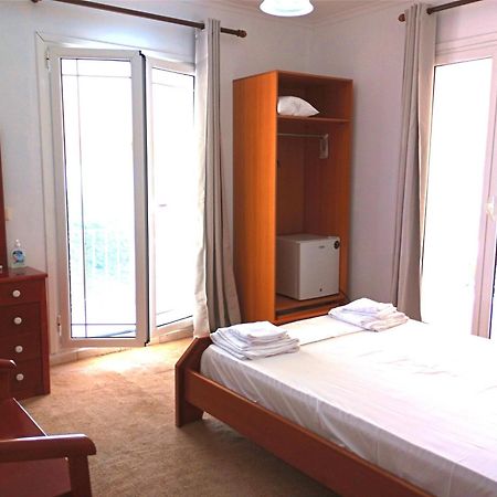 Aleka'S House Hotel Nikiana Ngoại thất bức ảnh